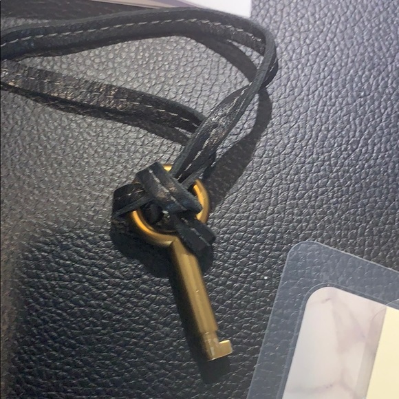 Authentic Chloe - Picture 3 of 3